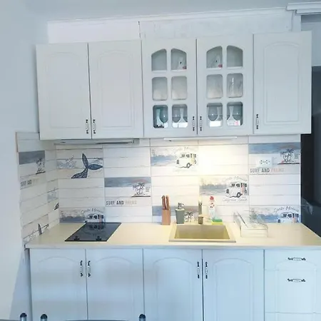Apartment Madeira Costinești