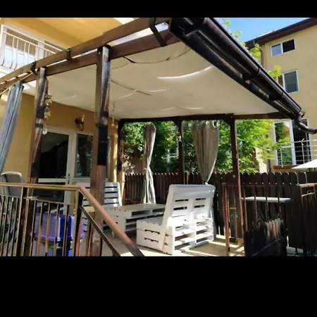 Apartment Madeira Costinești